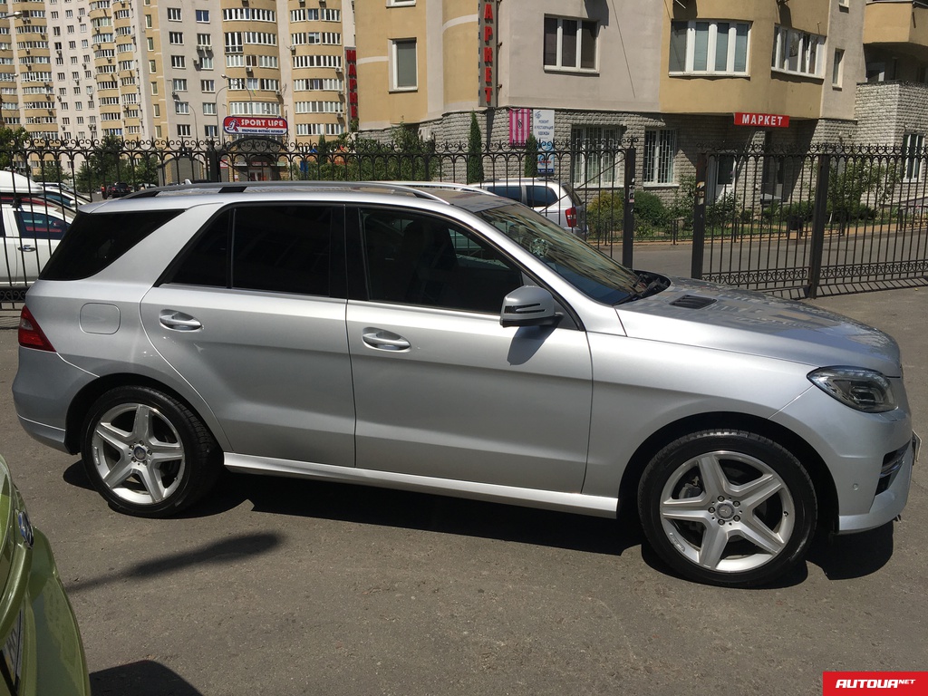 Mercedes-Benz ML 250  2013 года за 1 111 000 грн в Киеве