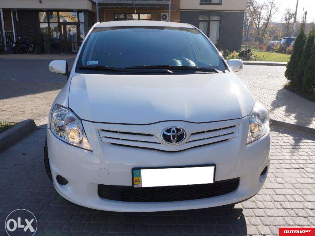 Toyota Auris 1.4 D4D DISEL 2011 года за 323 923 грн в Киеве