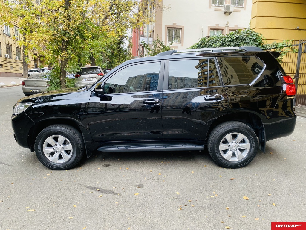 Toyota Land Cruiser Prado Comfort 2018 года за 829 755 грн в Киеве