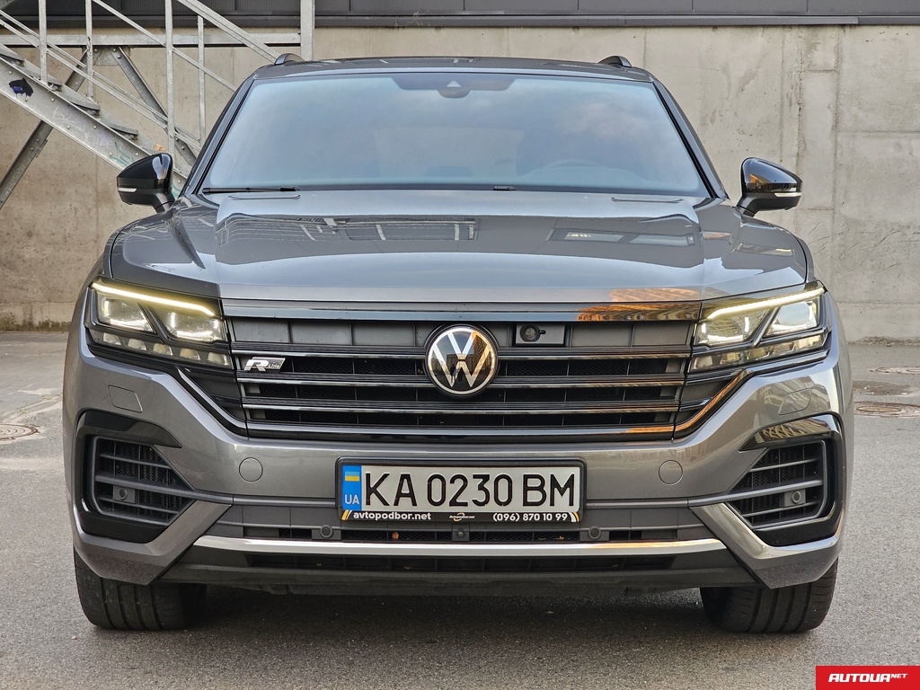 Volkswagen Touareg R-Line+Platinum 2020 года за 1 395 472 грн в Киеве