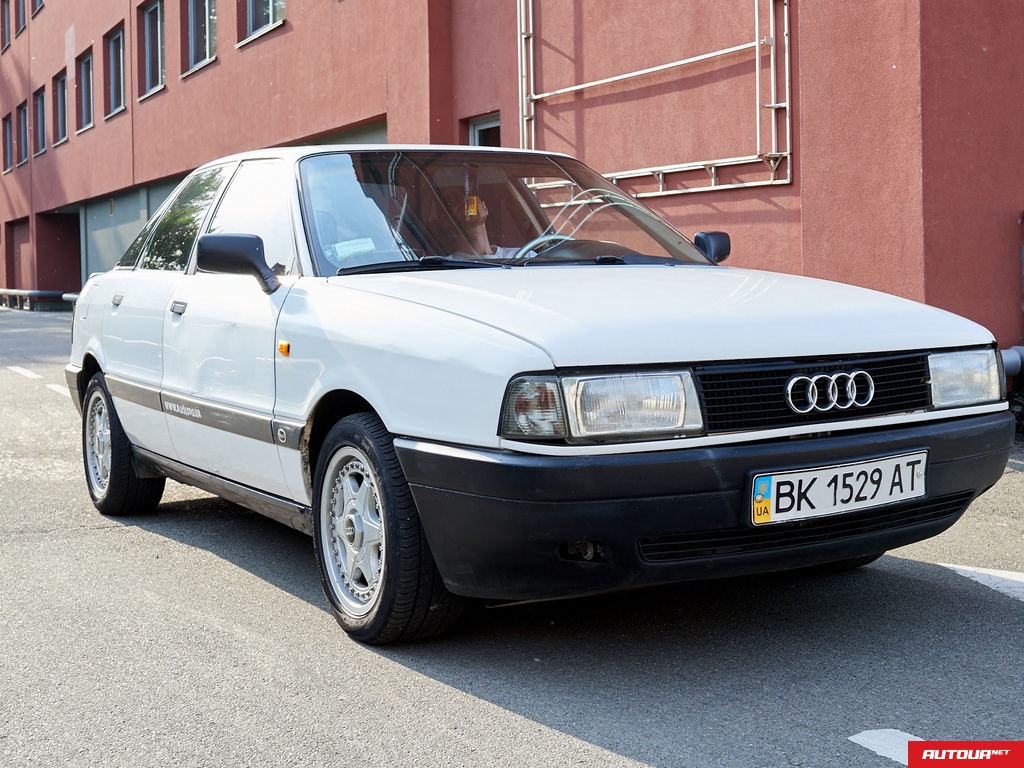 Audi 80  1988 года за 88 000 грн в Киеве