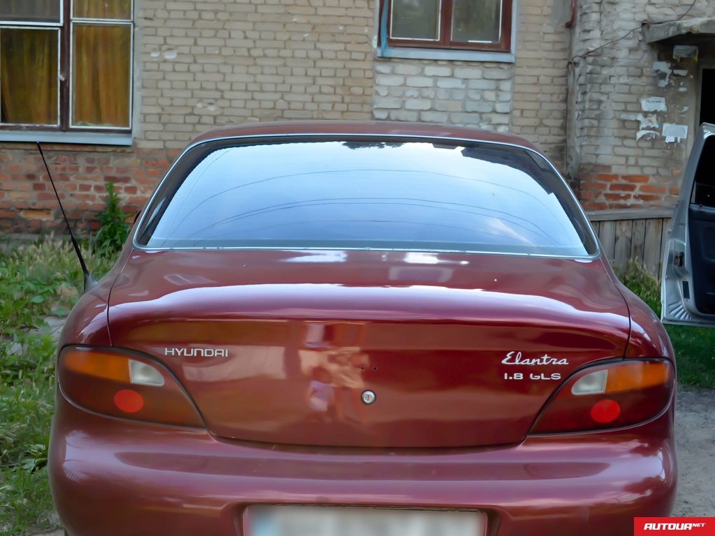 Hyundai Elantra  1996 года за 107 974 грн в Донецке