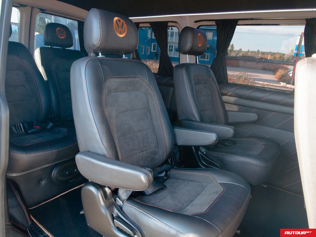 Volkswagen T5 (Transporter)  2015 года за 440 021 грн в Бердичеве