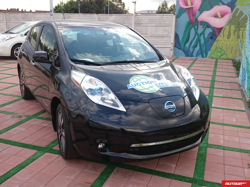 Nissan Leaf SL 2013 года за 526 375 грн в Запорожье