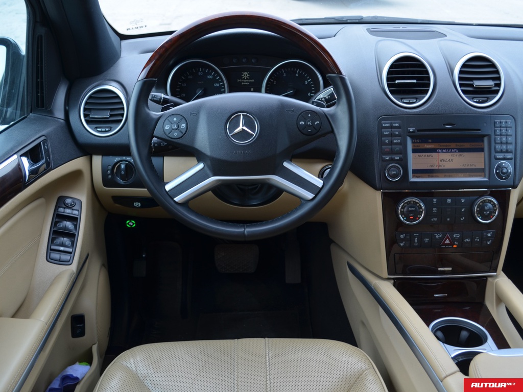 Mercedes-Benz ML 350  2010 года за 639 223 грн в Киеве