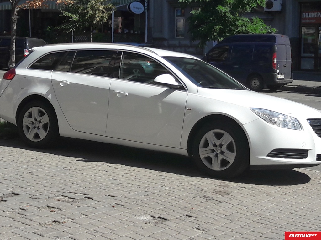 Opel Insignia 2.0D AT 2012 года за 337 049 грн в Киеве