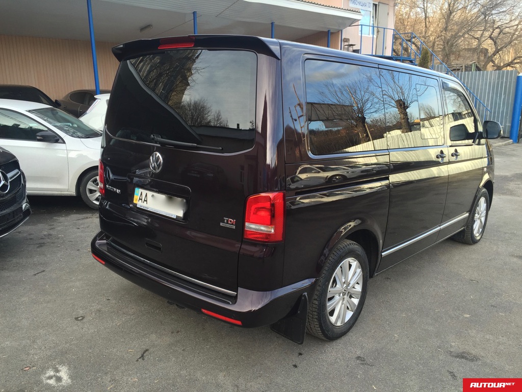 Volkswagen Multivan TDI 4 motion 240 л.с. 2015 года за 2 294 456 грн в Киеве