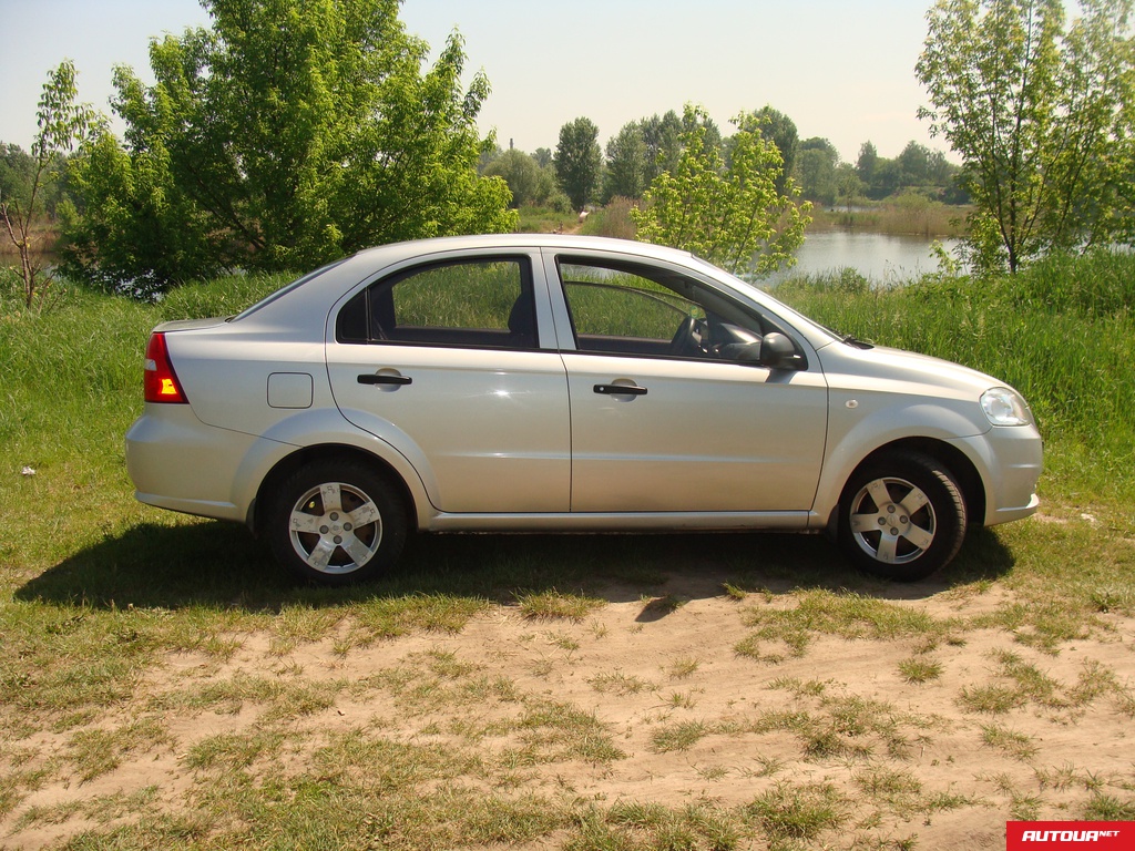 Chevrolet Aveo 1.5  8 кл base 2007 года за 143 066 грн в Киеве
