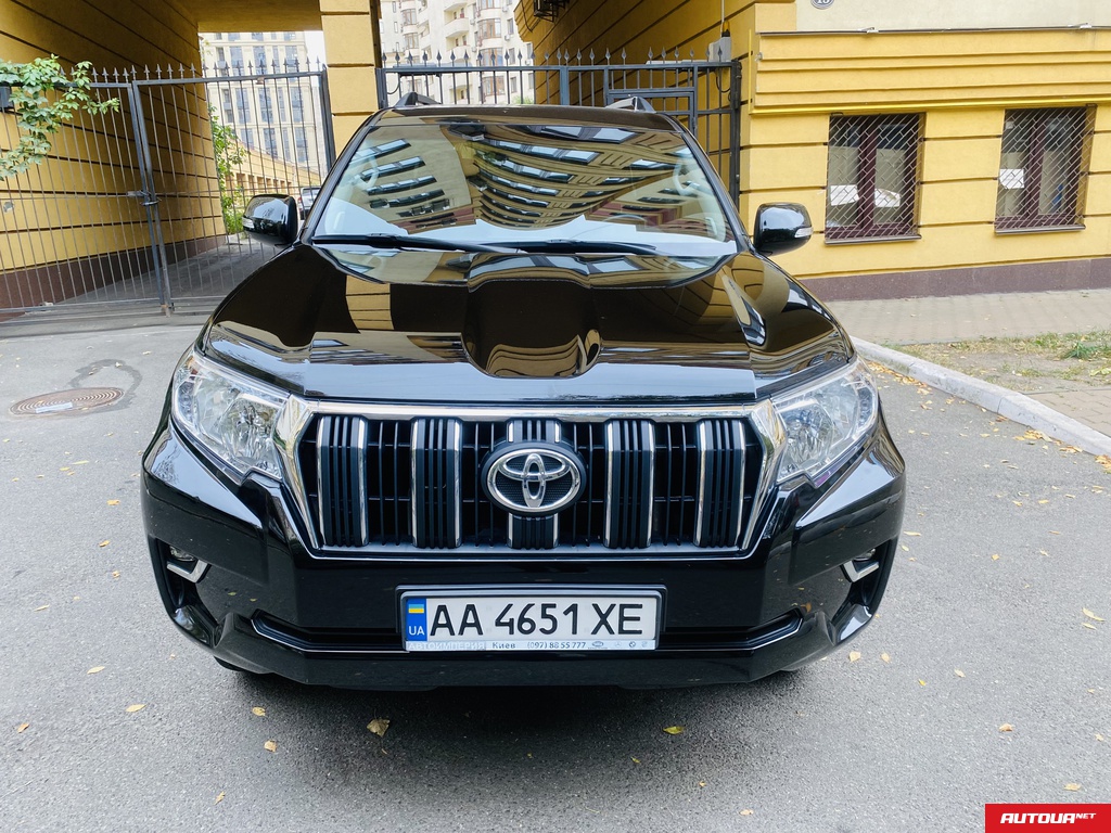 Toyota Land Cruiser Prado Comfort 2018 года за 829 755 грн в Киеве