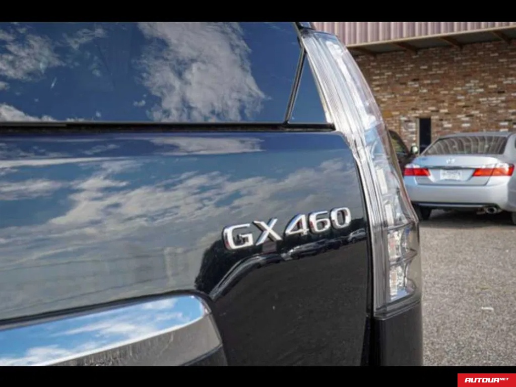 Lexus GX  2017 года за 628 602 грн в Киеве