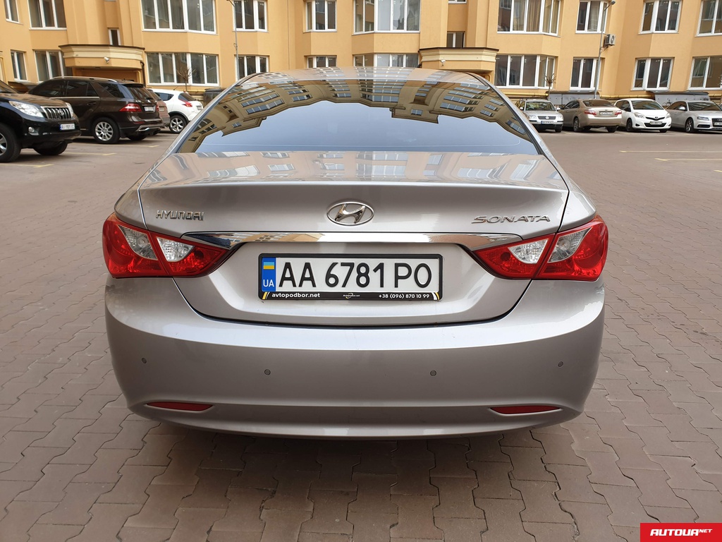 Hyundai Sonata Express 2012 года за 391 185 грн в Киеве