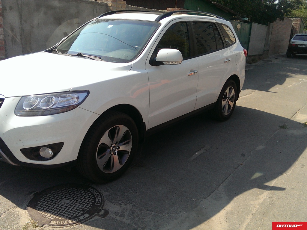 Hyundai Santa Fe полная 2012 года за 674 840 грн в Киеве