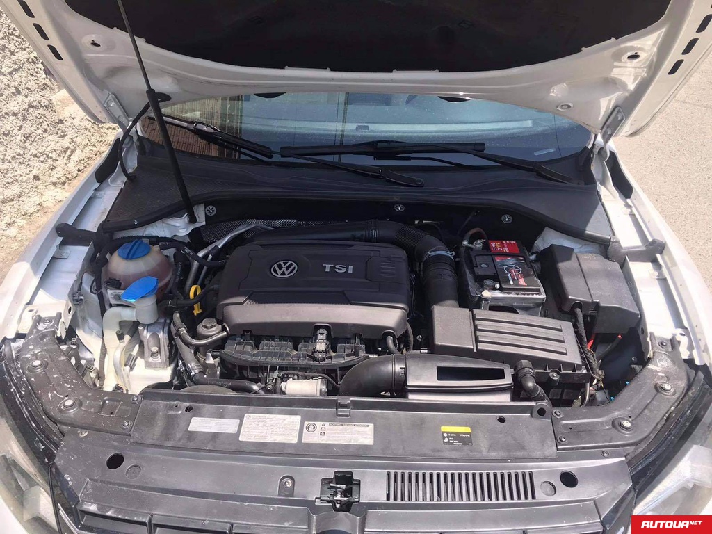 Volkswagen Passat  2014 года за 261 498 грн в Киеве