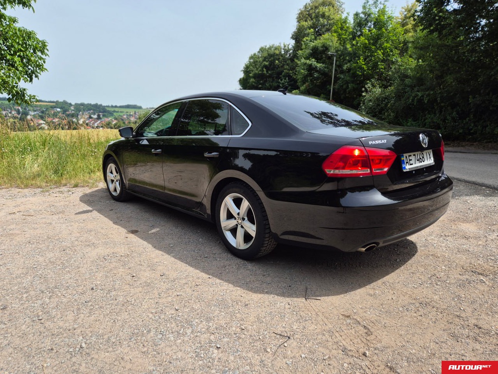 Volkswagen Passat 1.8 TSI AT (160 к.с.) 2014 года за 10 438 371 грн в Львове