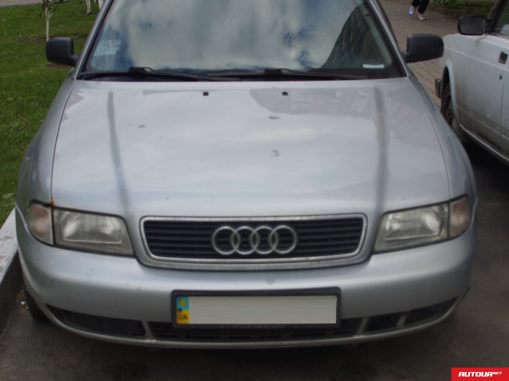 Audi A4 1,6 руч.  1996 года за 143 066 грн в Киеве
