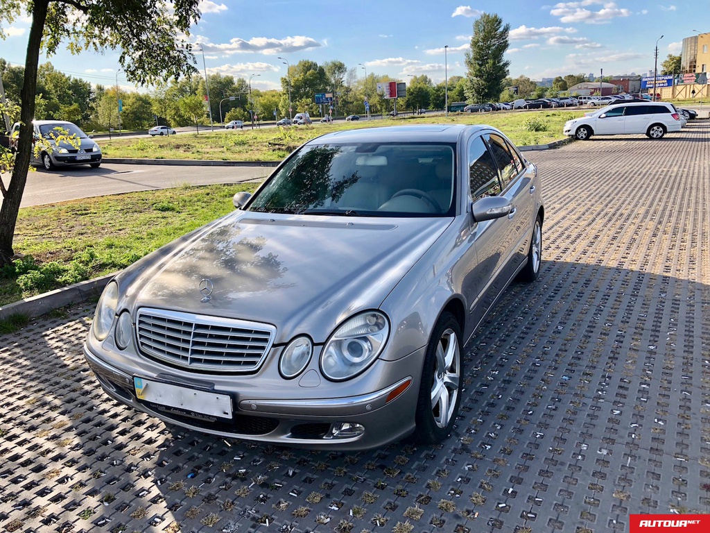 Mercedes-Benz E 500  2004 года за 281 362 грн в Киеве
