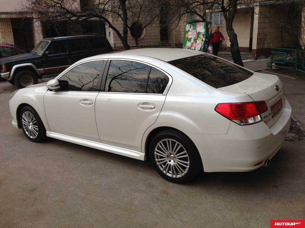 Subaru Legacy 2.0 AT full 2010 года за 642 448 грн в Киеве