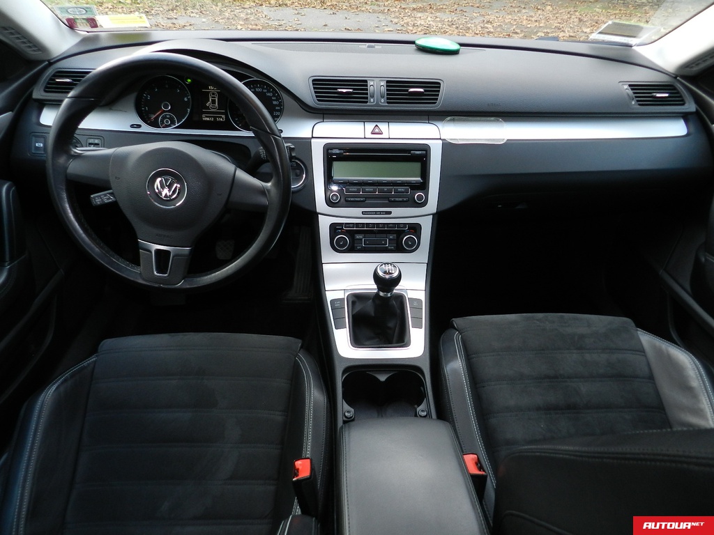 Volkswagen Passat  2010 года за 437 296 грн в Одессе