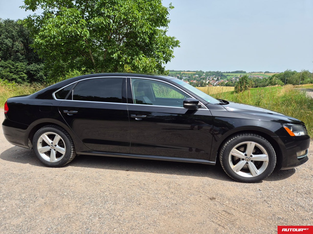 Volkswagen Passat 1.8 TSI AT (160 к.с.) 2014 года за 10 438 371 грн в Львове