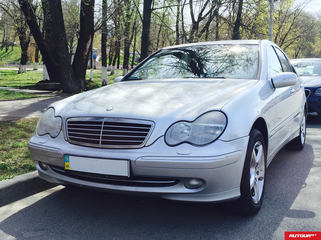 Mercedes-Benz C 200 2.0 Kompressor 2004 года за 269 666 грн в Киеве