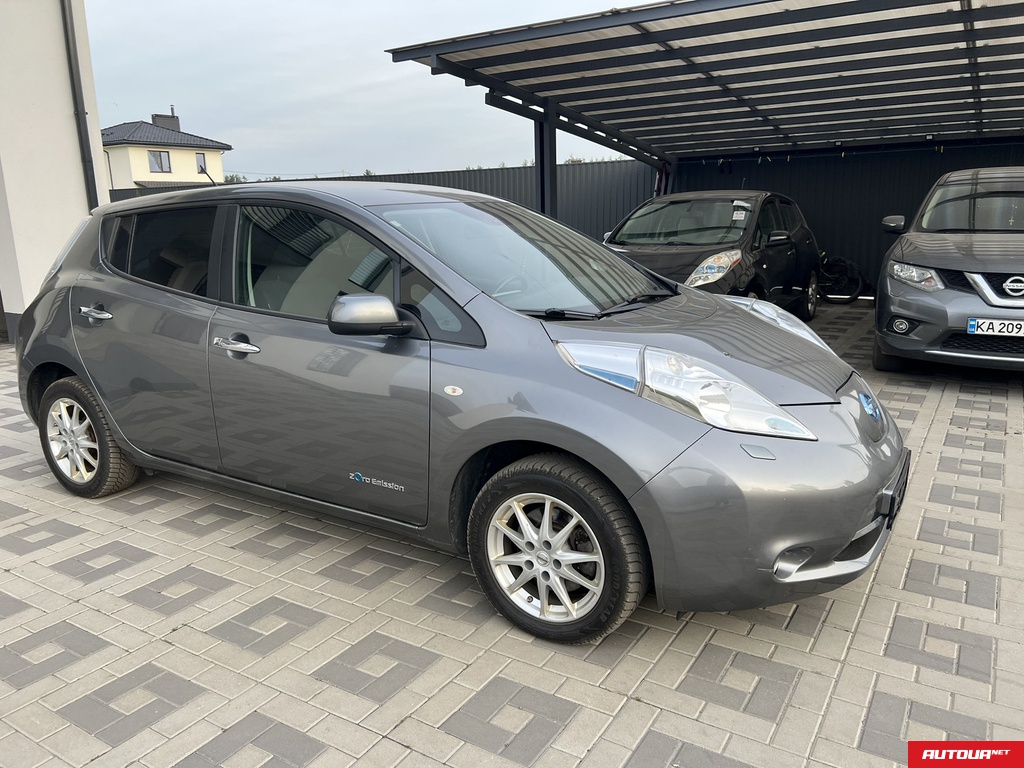 Nissan Leaf Agenta 2015 года за 286 642 грн в Киеве