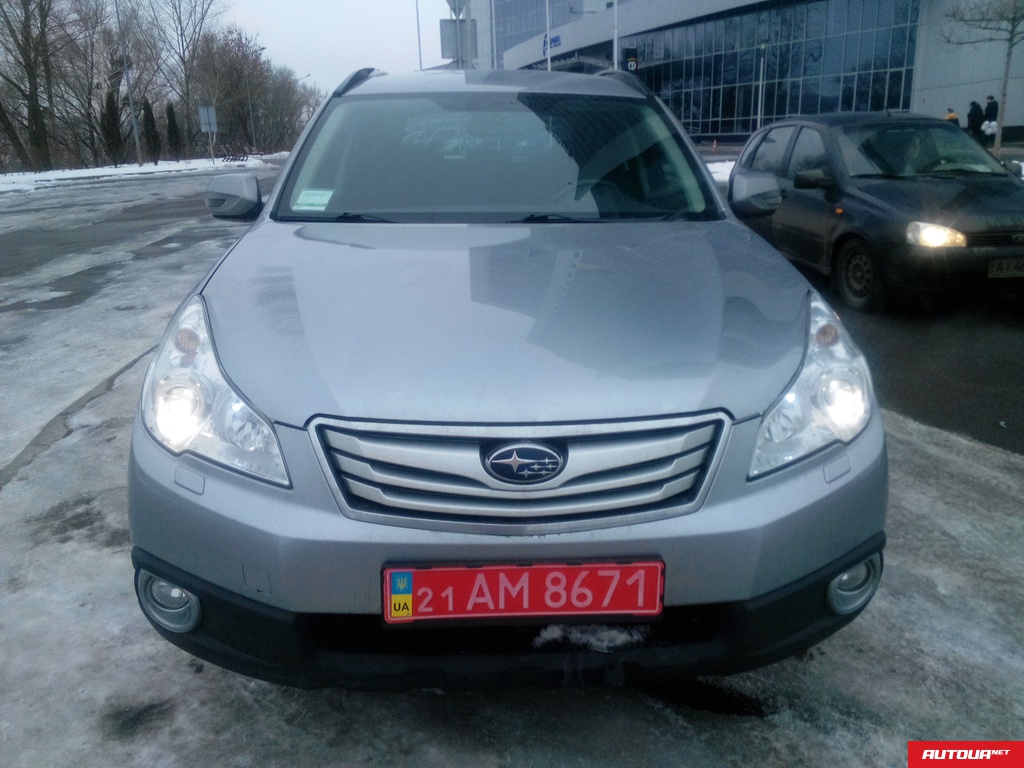 Subaru Outback 2.5AT 2010 года за 537 173 грн в Киеве