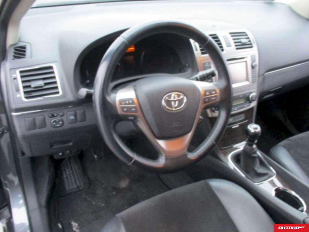 Toyota Avensis  2014 года за 305 677 грн в Киеве