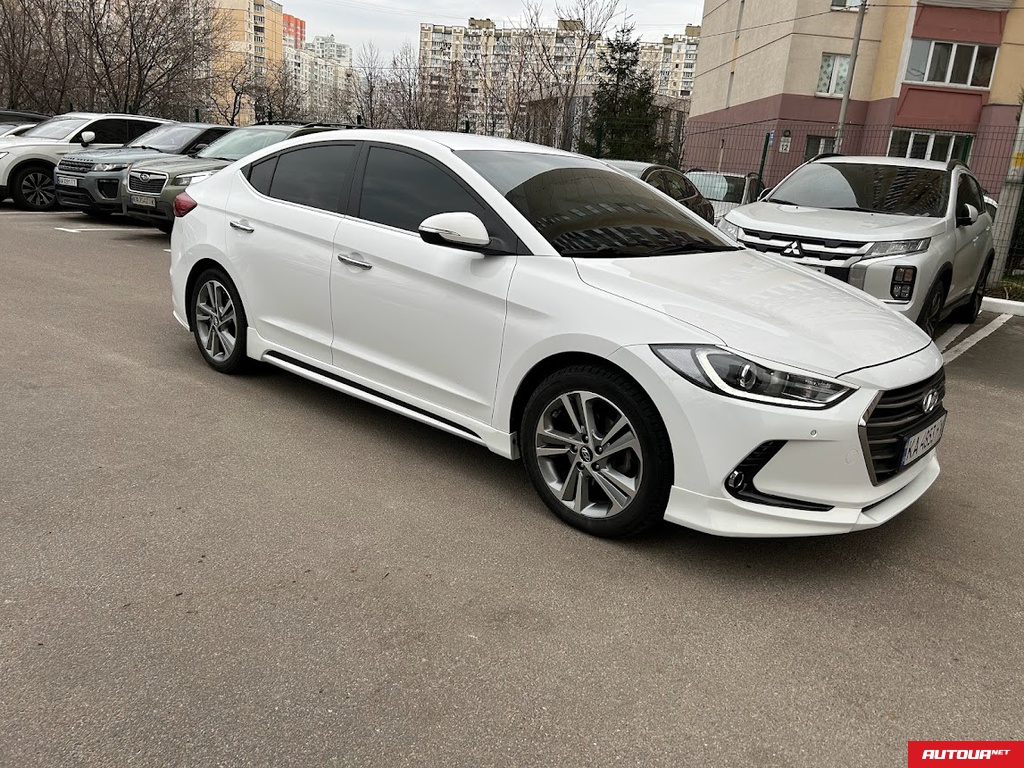 Hyundai Elantra 2.0 АТ максимальна 2017 года за 590 000 грн в Киеве