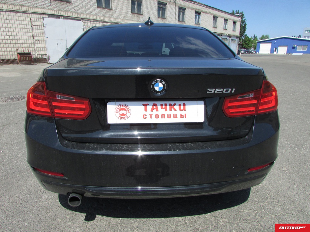 BMW 320i  2013 года за 675 908 грн в Киеве