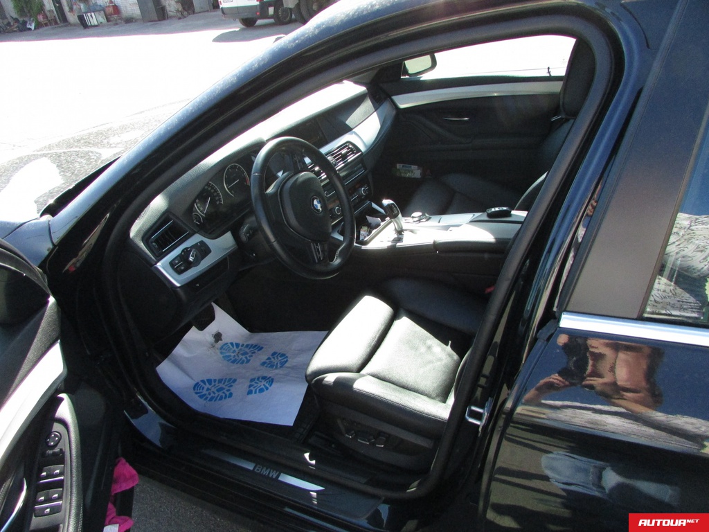 BMW 520i  2013 года за 722 904 грн в Киеве