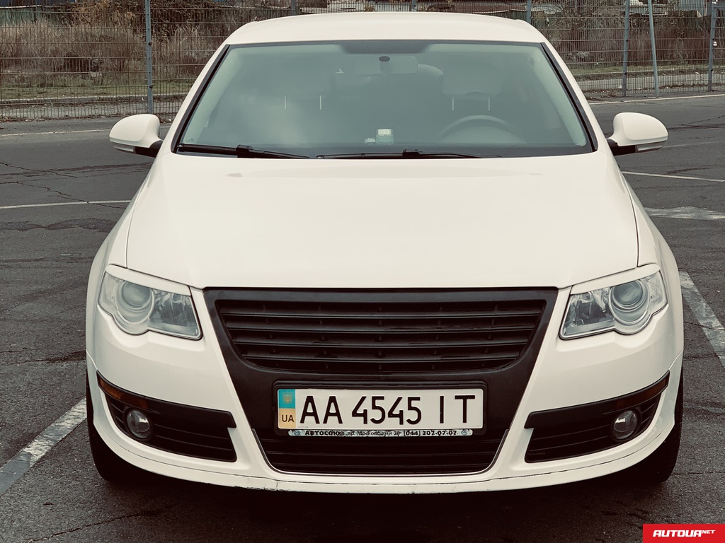Volkswagen Passat 1.8 АТ 2009 года за 213 724 грн в Киеве