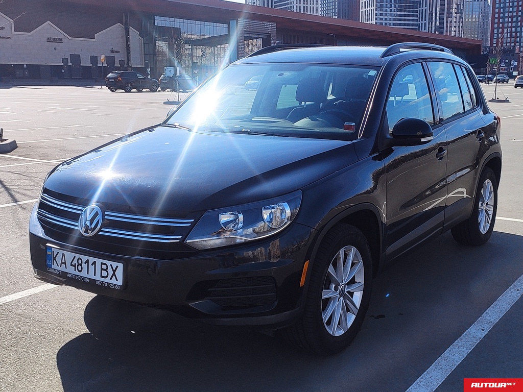 Volkswagen Tiguan  2017 года за 417 392 грн в Киеве