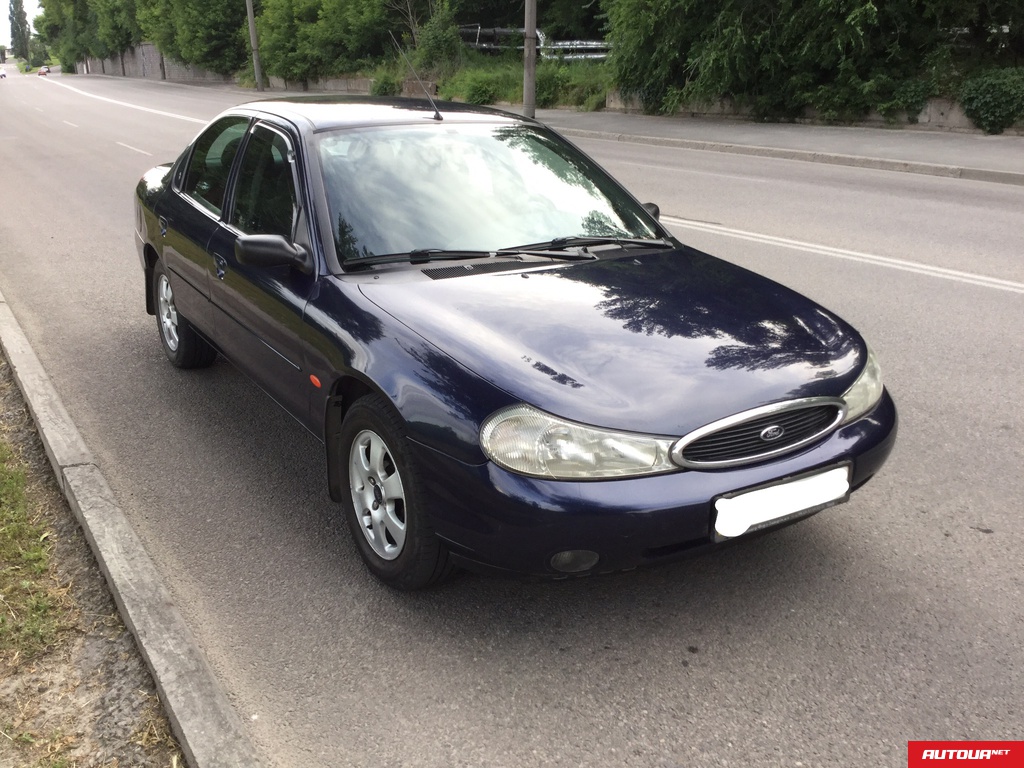 Ford Mondeo 2,0 Ghia  1998 года за 111 700 грн в Киеве