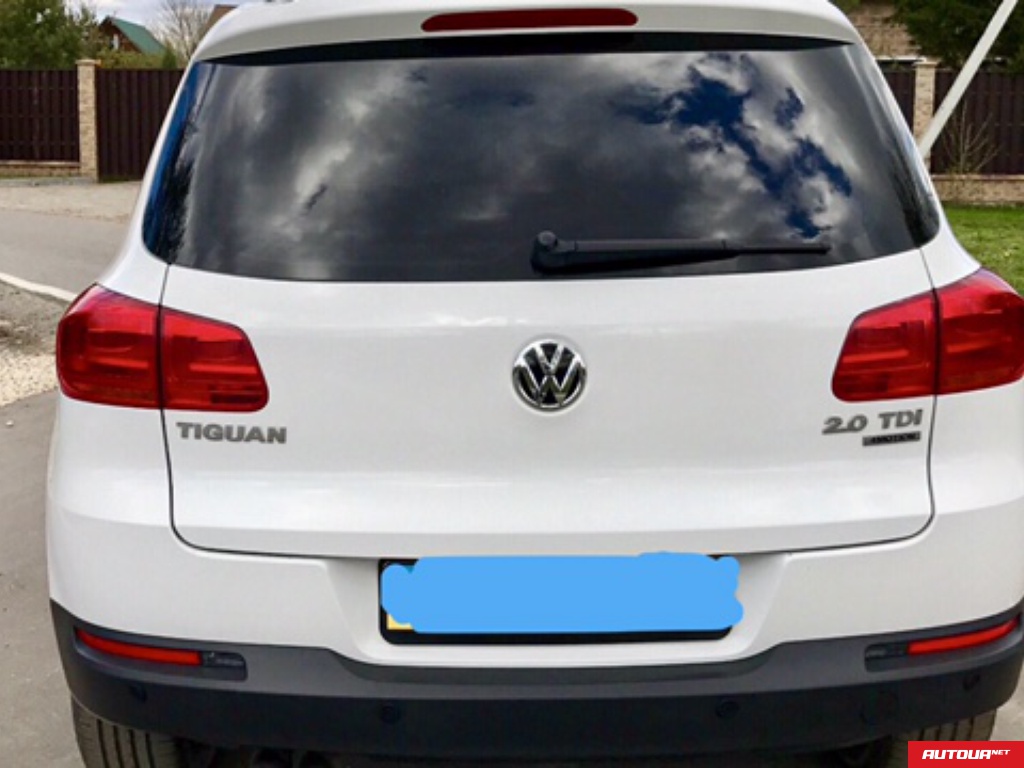 Volkswagen Tiguan 2.0 Sport 2013 года за 676 695 грн в Киеве
