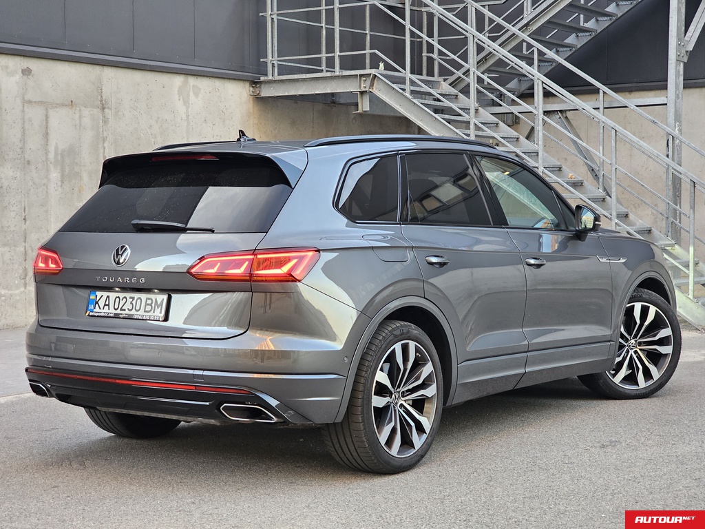 Volkswagen Touareg R-Line+Platinum 2020 года за 1 395 472 грн в Киеве