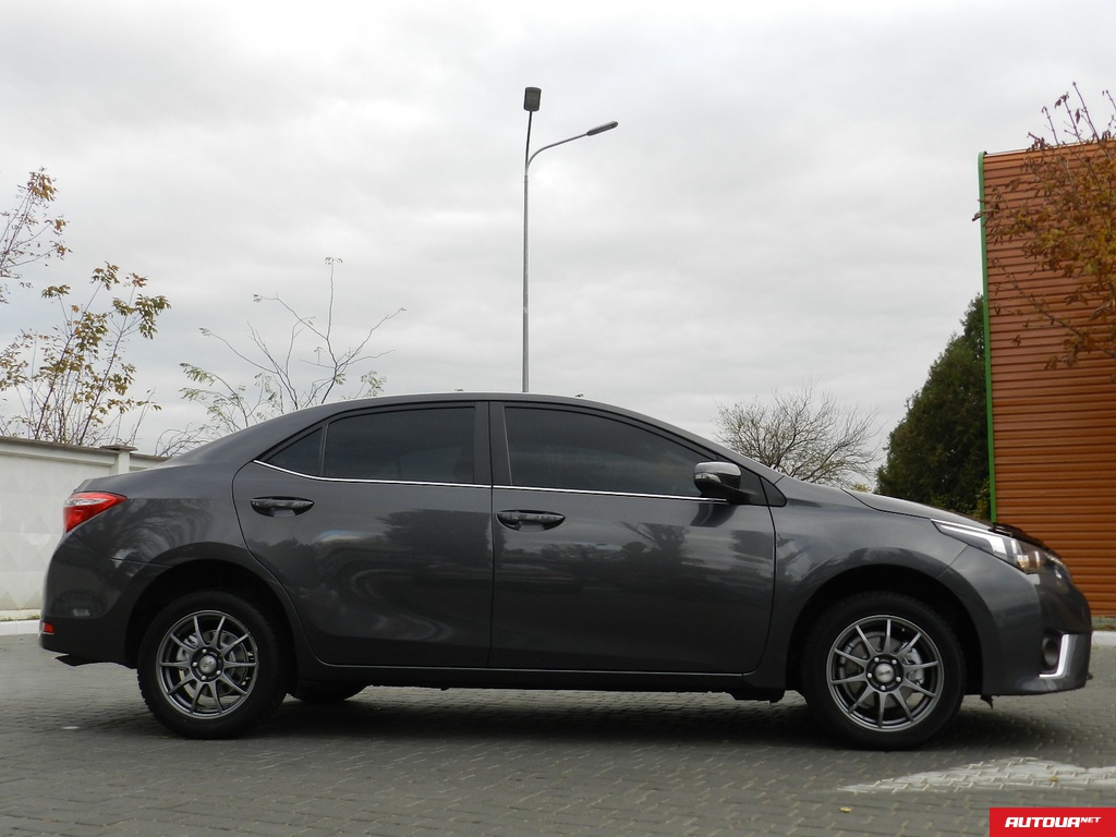 Toyota Corolla  2014 года за 464 290 грн в Одессе