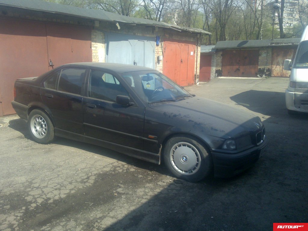 BMW 328i  1995 года за 215 949 грн в Киеве