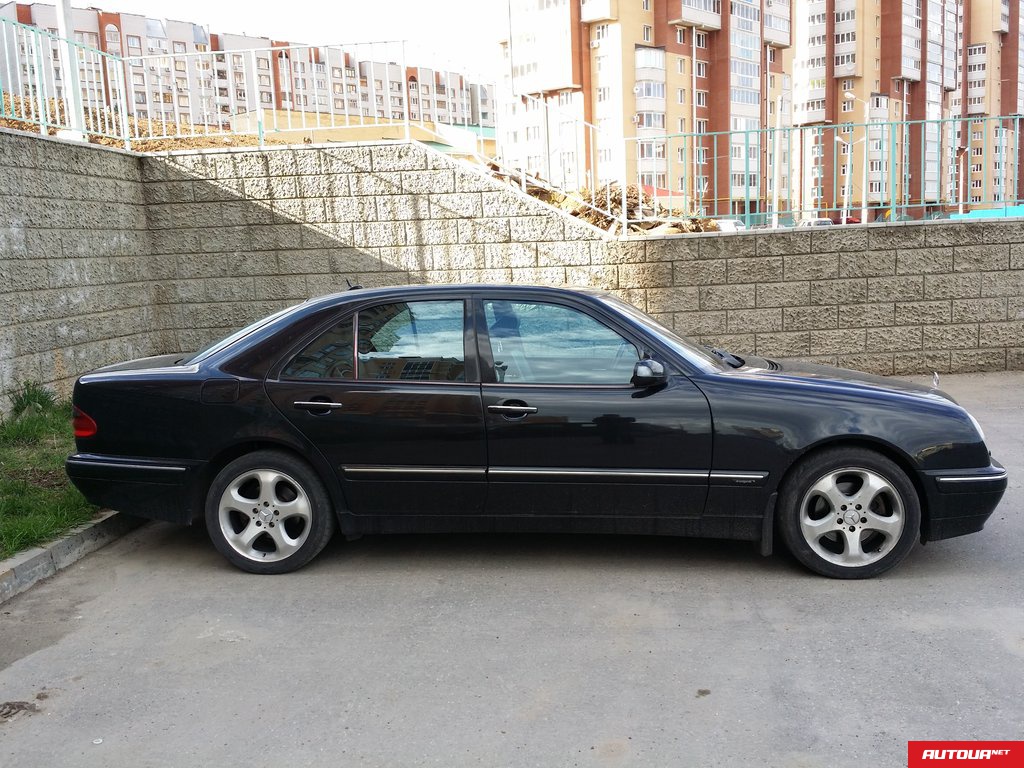 Mercedes-Benz E 240  1999 года за 10 309 грн в Белгород-Днестровском