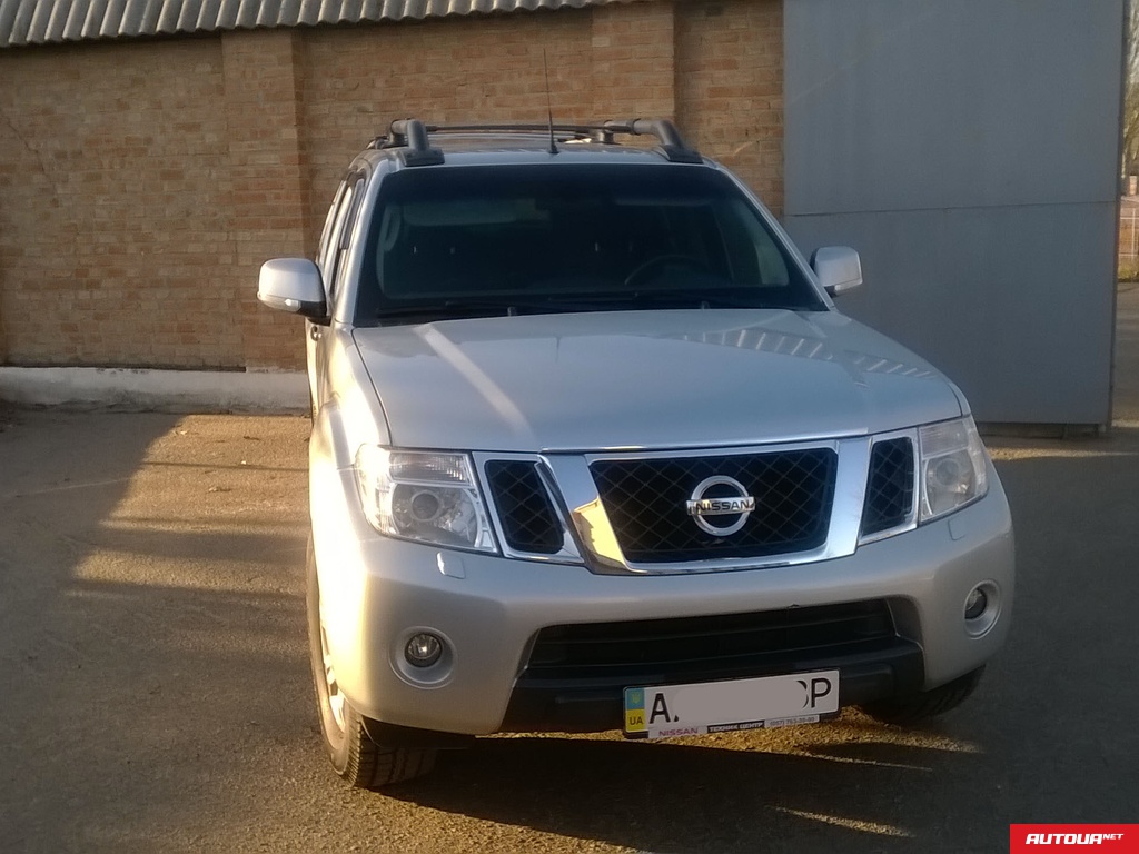 Nissan Navara  2012 года за 631 650 грн в Киеве