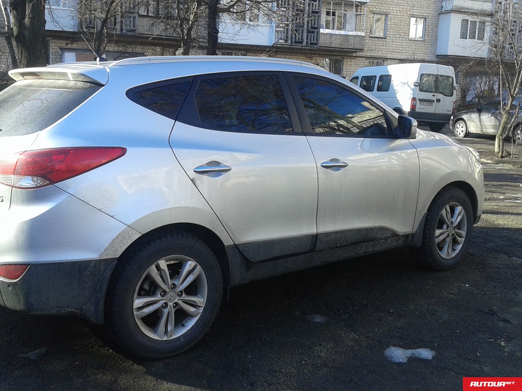 Hyundai ix35  2013 года за 566 866 грн в Черновцах