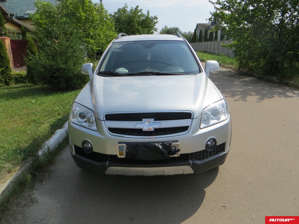 Chevrolet Captiva 2,4 AT  2008 года за 310 426 грн в Киеве