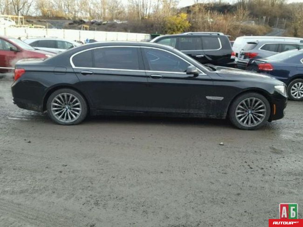 BMW 740i  2012 года за 342 819 грн в Днепре