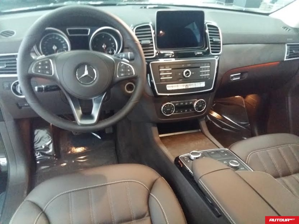 Mercedes-Benz GLS 350  2016 года за 2 226 567 грн в Киеве