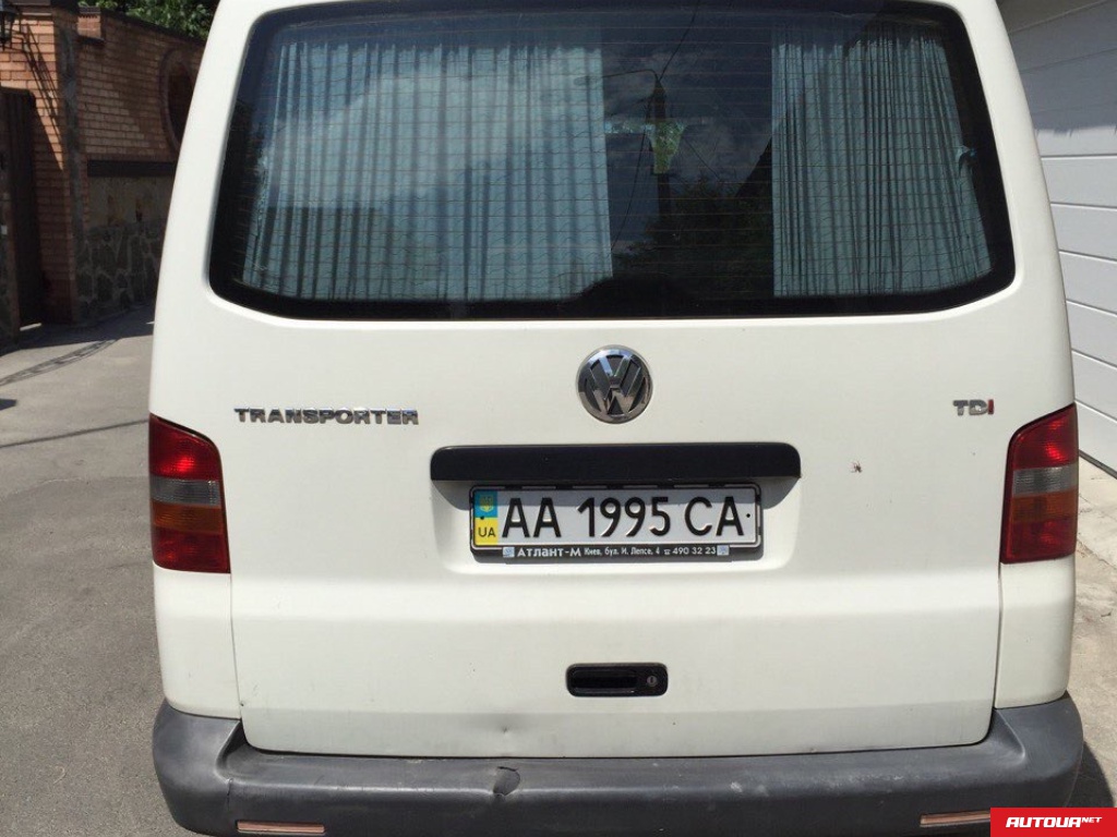 Volkswagen T5 (Transporter) Standart 2004 года за 242 942 грн в Киеве