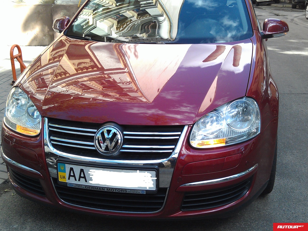 Volkswagen Jetta 1.6МТ Trendline 2008 года за 364 414 грн в Киеве