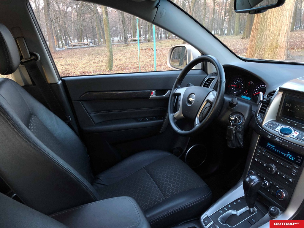 Chevrolet Captiva 2,4 4WD 2013 года за 455 314 грн в Киеве