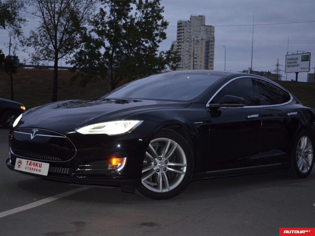 Tesla Model S 90kW 2015 года за 2 291 821 грн в Киеве