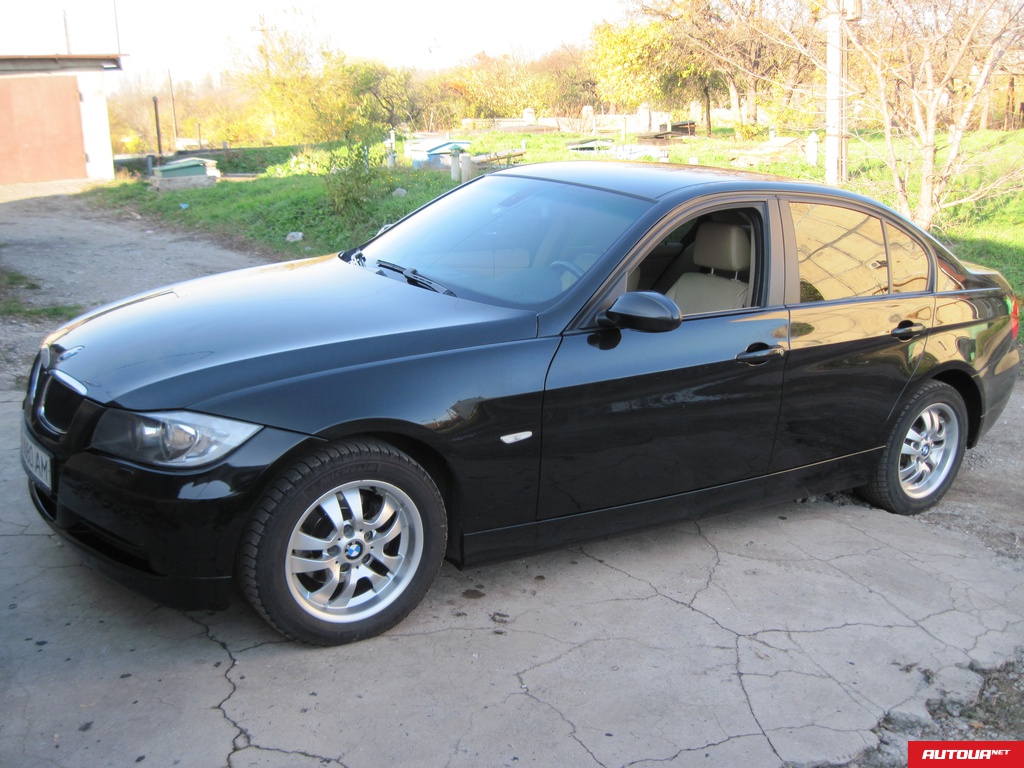 BMW 320i  2006 года за 445 394 грн в Днепродзержинске
