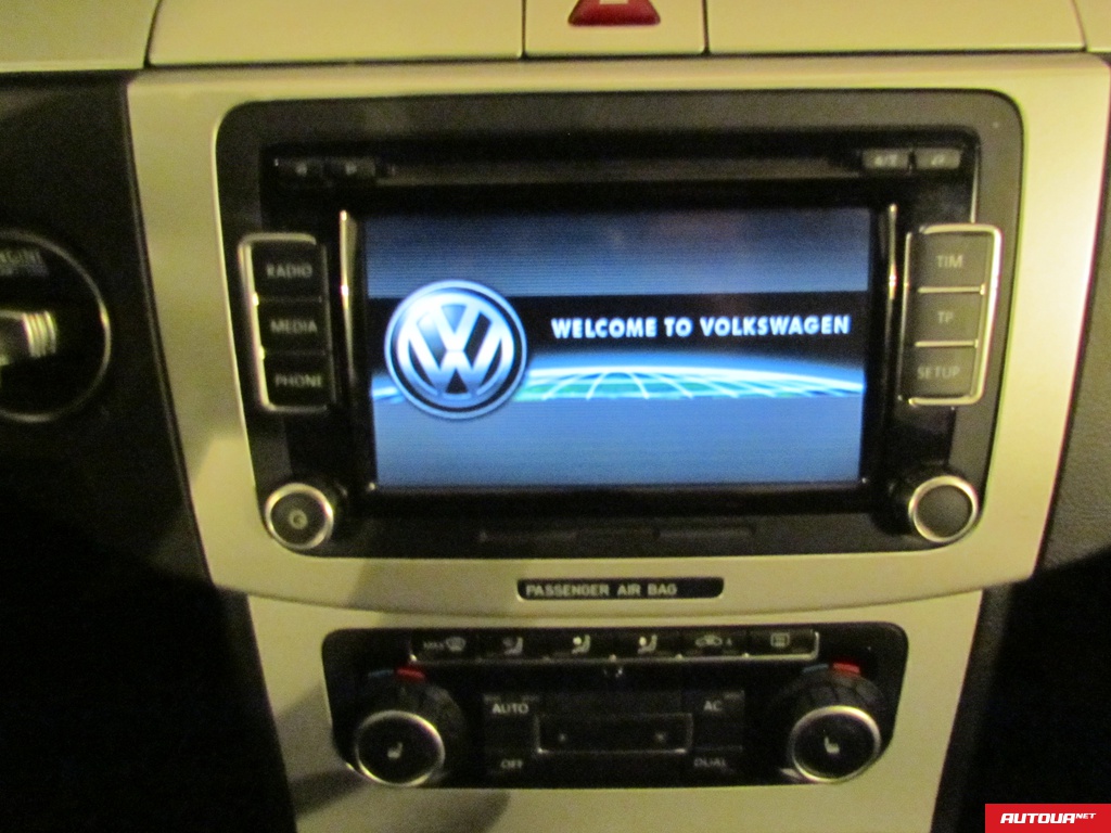 Volkswagen Passat  2010 года за 392 892 грн в Никополе