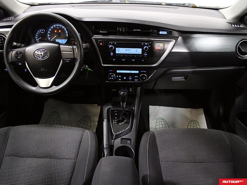 Toyota Yaris Комфорт 2014 года за 175 000 грн в Днепродзержинске